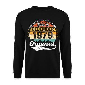 Original Dezember 1979 Jahrgang Geburtstag 1979 - Unisex Pullover - Schwarz - Vorne - Alina (178cm) & Michal (187cm)