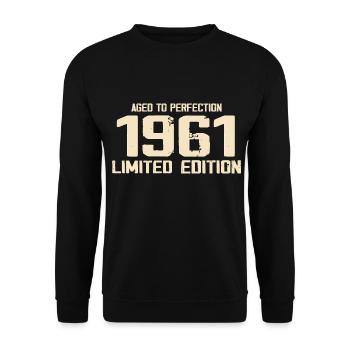 1961 Limited edition 1961 Birthday 1961 Retro - Unisex Sweatshirt - black - Front - Alina (178cm) & Michal (187cm)