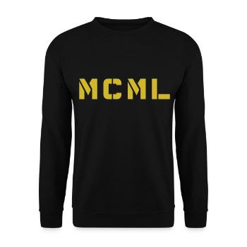Roman numeral year of birth Made in 1950 - Unisex Sweatshirt - black - Front - Alina (178cm) & Michal (187cm)