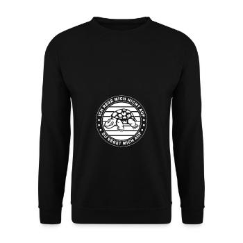 Ich reg mich nicht auf Schildkröte - Unisex Pullover - Schwarz - Vorne - Alina (178cm) & Michal (187cm)