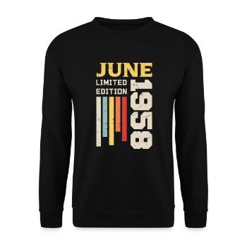 June 1958 - Birthday gift June 1958 June - Unisex Sweatshirt - black - Front - Alina (178cm) & Michal (187cm)