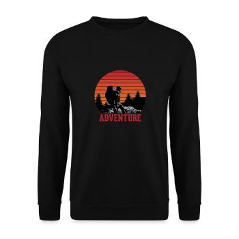 Adventure - Unisex Pullover - Schwarz - Vorne - Alina (178cm) & Michal (187cm)