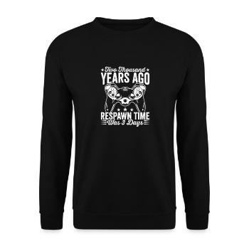 Gamer Respawn Time Gaming Lover Video Games - Unisex Sweatshirt - black - Front - Alina (178cm) & Michal (187cm)