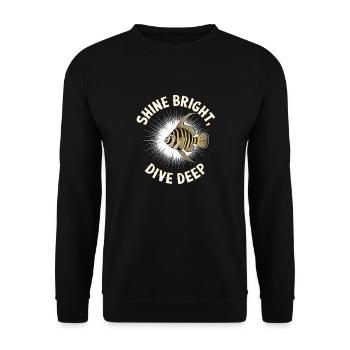 Shine Bright Dive Deep Fish Design - Unisex Pullover - Schwarz - Vorne - Alina (178cm) & Michal (187cm)