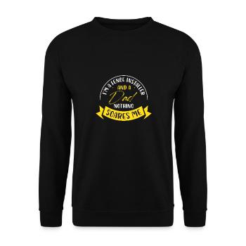 Im a fence installer and dad nothing scares Design - Unisex Pullover - Schwarz - Vorne - Alina (178cm) & Michal (187cm)