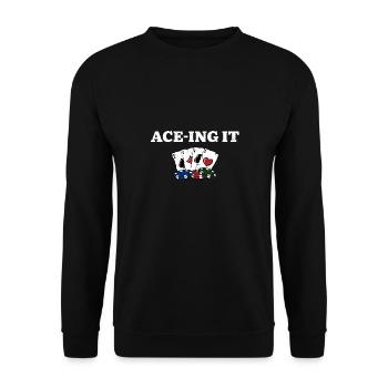Ace ing It Card Games Poker Card Player Poker - Unisex Pullover - Schwarz - Vorne - Alina (178cm) & Michal (187cm)