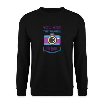 T-Shirt mit Spruch lustigem Spruch Geschenkidee - Unisex Pullover - Schwarz - Vorne - Alina (178cm) & Michal (187cm)