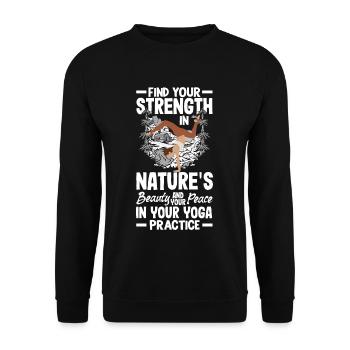 Find your strength in your yoga practice - Unisex Pullover - Schwarz - Vorne - Alina (178cm) & Michal (187cm)