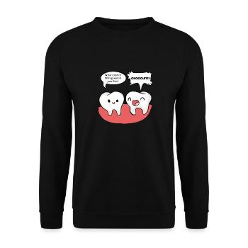 Zahnarzt - Zahnarzt T-Shirt - Schokolade - Unisex Pullover - Schwarz - Vorne - Alina (178cm) & Michal (187cm)