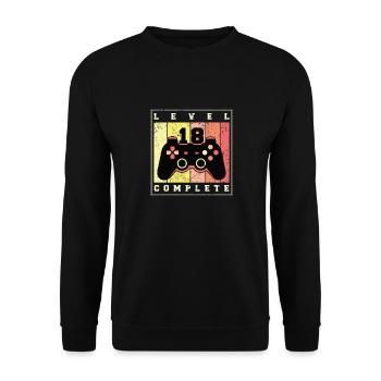 Cool Gamer Shirt Level 18 for the 18th Birthday - Unisex Sweatshirt - black - Front - Alina (178cm) & Michal (187cm)