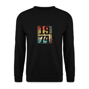 Awesome since 1974, Legend since 1974 - Unisex Sweatshirt - black - Front - Alina (178cm) & Michal (187cm)