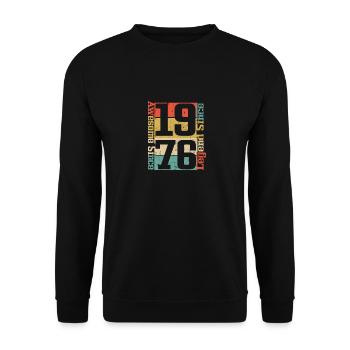 Awesome since 1976, Legend since 1976 - Unisex Sweatshirt - black - Front - Alina (178cm) & Michal (187cm)