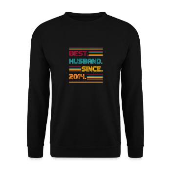 Best Husband Since 2014 - Unisex Pullover - Schwarz - Vorne - Alina (178cm) & Michal (187cm)