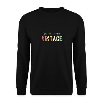 Ich bin ein alter Vater - Unisex Pullover - Schwarz - Vorne - Alina (178cm) & Michal (187cm)