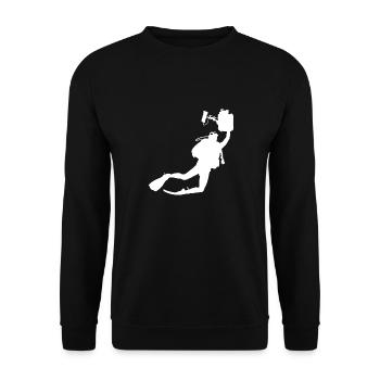 Diver with underwater camera - Unisex Sweatshirt - black - Front - Alina (178cm) & Michal (187cm)