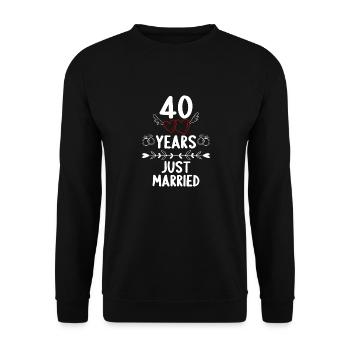 40 ans 40 Yaers just married 40 ans de mariage - Sweat-shirt Unisexe - noir - Devant - Alina (178cm) & Michal (187cm)