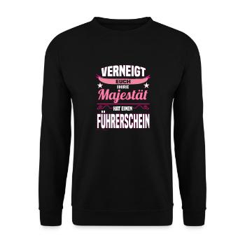 Majestät Fahranfänger hat Führerschein - Unisex Pullover - Schwarz - Vorne - Alina (178cm) & Michal (187cm)