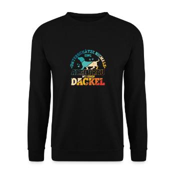 Unterschätze niemals eine alte Frau mit einem Dack - Unisex Pullover - Schwarz - Vorne - Alina (178cm) & Michal (187cm)