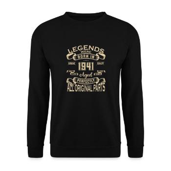 Legends Were Born In 1941. Aged Perfectly All orig - Unisex Pullover - Schwarz - Vorne - Alina (178cm) & Michal (187cm)