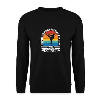 Kampfsportarten Unterschätze niemals ein Mädchen - Unisex Pullover - Schwarz - Vorne - Alina (178cm) & Michal (187cm)