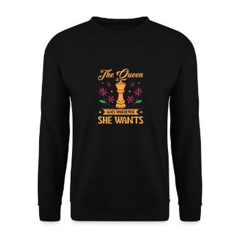 The Queen Goes Wherever She Wants Player - Unisex Pullover - Schwarz - Vorne - Alina (178cm) & Michal (187cm)