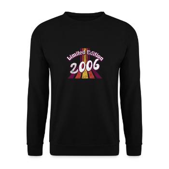 Limited Edition 2006 Vintage - Unisex Pullover - Schwarz - Vorne - Alina (178cm) & Michal (187cm)
