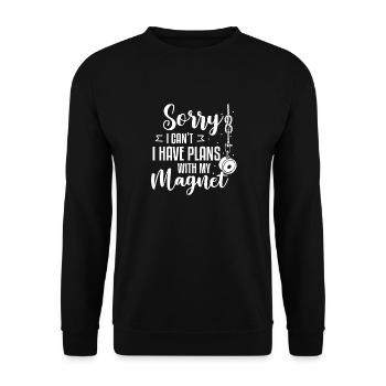 Magnetfischer Magnetangeln Schatzsuche - Unisex Pullover - Schwarz - Vorne - Alina (178cm) & Michal (187cm)