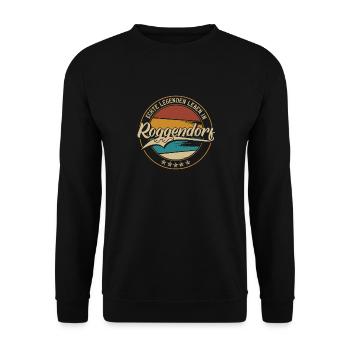 Roggendorf Echte Legenden leben in Roggendorfer - Unisex Pullover - Schwarz - Vorne - Alina (178cm) & Michal (187cm)