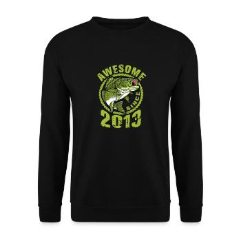 Awesome since 2013. Angel, Angler Geburtstag - Unisex Pullover - Schwarz - Vorne - Alina (178cm) & Michal (187cm)