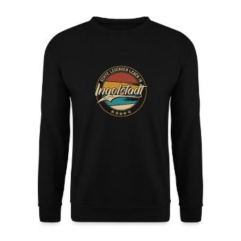 Ingolstadt Echte Legenden leben in Ingolstadter - Unisex Pullover - Schwarz - Vorne - Alina (178cm) & Michal (187cm)