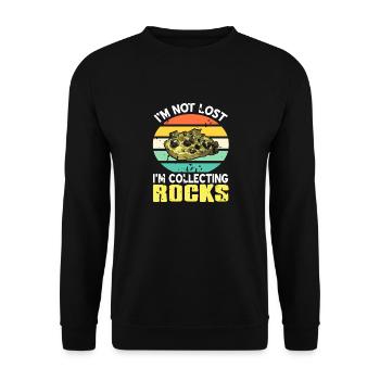 I'm Not Lost I'm Collecting Rocks Funny Collector - Unisex Sweatshirt - black - Front - Alina (178cm) & Michal (187cm)