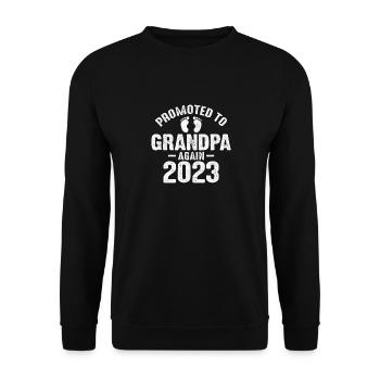Männer Werden Wieder Zum Opa Befördert Est 2024 - Unisex Pullover - Schwarz - Vorne - Alina (178cm) & Michal (187cm)