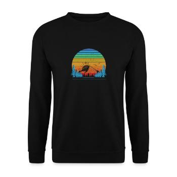Outdoor Sonnenuntergang Berge Wald Geocaching - Unisex Pullover - Schwarz - Vorne - Alina (178cm) & Michal (187cm)