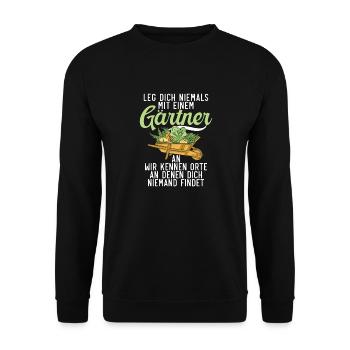 Gärtner kennen Orte, an denen findet dich keiner - Unisex Pullover - Schwarz - Vorne - Alina (178cm) & Michal (187cm)