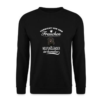 Vorsicht vor dem Frauchen - Neufundländer harmlos. - Unisex Pullover - Schwarz - Vorne - Alina (178cm) & Michal (187cm)