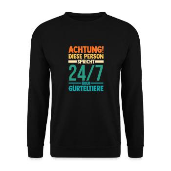 Gürteltier - Unisex Pullover - Schwarz - Vorne - Alina (178cm) & Michal (187cm)