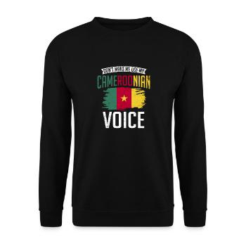 Flag of Cameroon Cameroon - Unisex Sweatshirt - black - Front - Alina (178cm) & Michal (187cm)