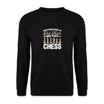 Never underestimate an old man who plays chess - Unisex Sweatshirt - black - Front - Alina (178cm) & Michal (187cm)