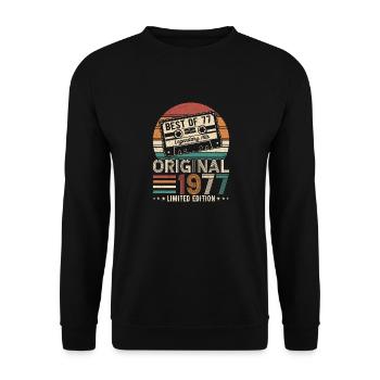 Born In 1977 Birthday 1977 Vintage 1977 - Unisex Sweatshirt - black - Front - Alina (178cm) & Michal (187cm)
