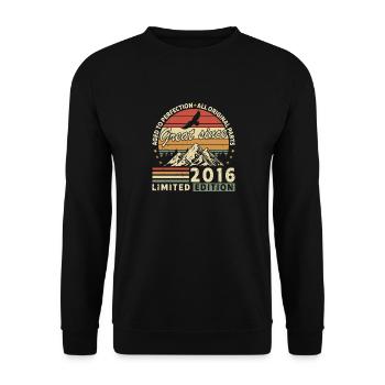 2016 Birthday 2016 Born In 2016 Birthday - Unisex Sweatshirt - black - Front - Alina (178cm) & Michal (187cm)
