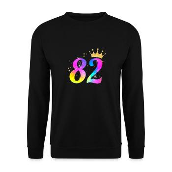 82. Geburtstag Geschenkidee Für 82 Jahre Alt - Unisex Pullover - Schwarz - Vorne - Alina (178cm) & Michal (187cm)