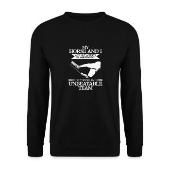 Unschlagbares Team - für Pferdeliebhaber - Unisex Pullover - Schwarz - Vorne - Alina (178cm) & Michal (187cm)