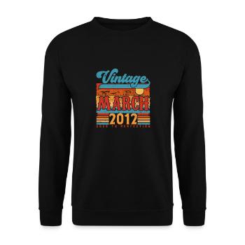Mars 2012, Cadeau Anniversaire Vintage Mars 2012. - Sweat-shirt Unisexe - noir - Devant - Alina (178cm) & Michal (187cm)