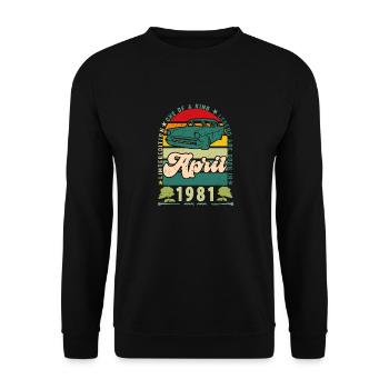 April 1981, April 1981, April 1981. - Unisex Pullover - Schwarz - Vorne - Alina (178cm) & Michal (187cm)