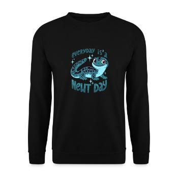 Newt Saying: "Everyday Is A Newt Day" - Unisex Sweatshirt - black - Front - Alina (178cm) & Michal (187cm)