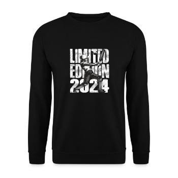 Édition limitée 2024 Édition limitée Cricket - Sweat-shirt Unisexe - noir - Devant - Alina (178cm) & Michal (187cm)