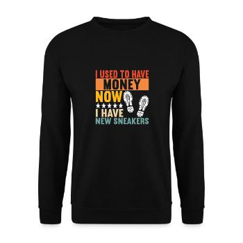 Sneakerhead Sneaker Collector - Unisex Sweatshirt - black - Front - Alina (178cm) & Michal (187cm)