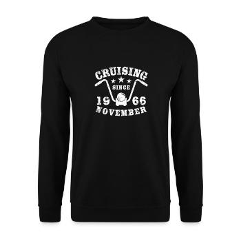Cruising Biker Geburtstag November 1966 Motorrad - Unisex Pullover - Schwarz - Vorne - Alina (178cm) & Michal (187cm)