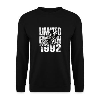 Édition limitée 1992 Édition limitée anniversaire - Sweat-shirt Unisexe - noir - Devant - Alina (178cm) & Michal (187cm)