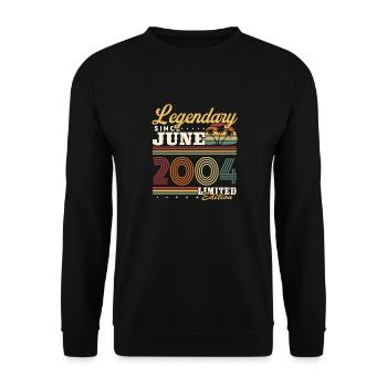 Legendary since June 2004 Vintage Retro Birthday - Unisex Sweatshirt - black - Front - Alina (178cm) & Michal (187cm)